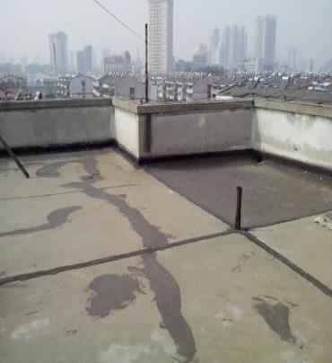 娄底漏水维修 楼顶漏水是什么原因，楼顶漏水维修方法是什么?